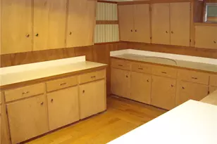 8 Adelford Ave, Akron, OH 44310 - Photo 24