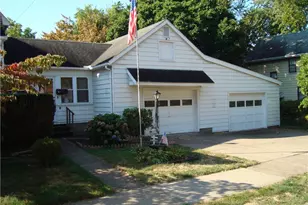 8 Adelford Ave, Akron, OH 44310 - Photo 4