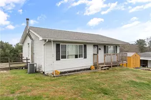 69895 Woods Rd, Bridgeport, OH 43912 - Photo 2