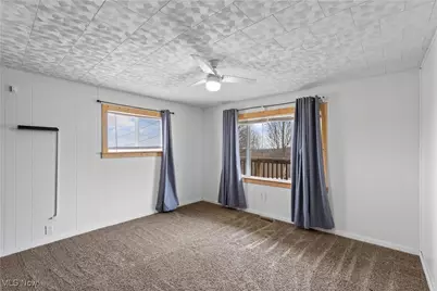 69895 Woods Road, Bridgeport, OH 43912 - Photo 12