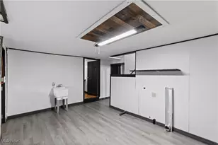 69895 Woods Rd, Bridgeport, OH 43912 - Photo 18