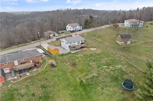 69895 Woods Rd, Bridgeport, OH 43912 - Photo 34