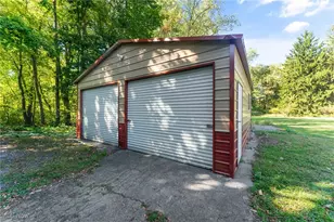 132 Drummond Ave, Hubbard, OH 44425 - Photo 30