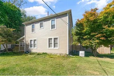 132 Drummond Avenue, Hubbard, OH 44425 - Photo 32