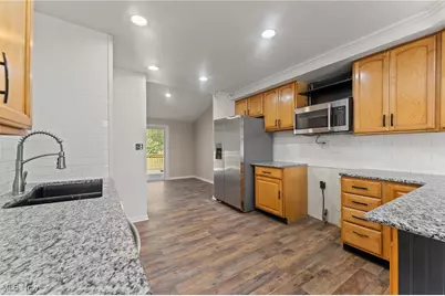 132 Drummond Avenue, Hubbard, OH 44425 - Photo 12