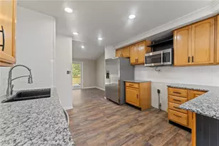 132 Drummond Ave, Hubbard, OH 44425 - Photo 12