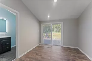 132 Drummond Ave, Hubbard, OH 44425 - Photo 18