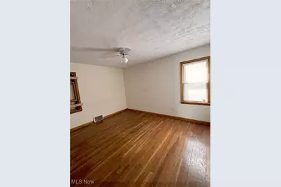 5139 E 114th Street, Garfield Heights, OH 44125 - Photo 10