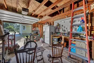 250 Vineyard Rd, Avon Lake, OH 44012 - Photo 8