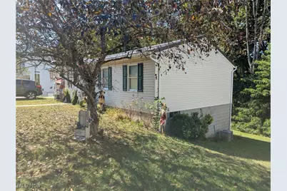 174 Pine Lane, Barnesville, OH 43713 - Photo 2