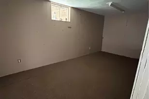 4460 E Pike, Zanesville, OH 43701 - Photo 40