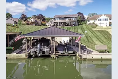 381 N Ridge Heights Drive, Howard, OH 43028 - Photo 6