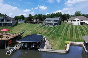 381 N Ridge Heights Dr, Howard, OH 43028 - Photo 2