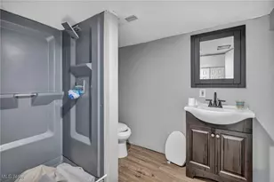 364 Rexford St, Akron, OH 44314 - Photo 14