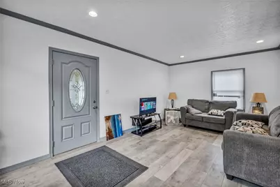 364 Rexford Street, Akron, OH 44314 - Photo 30