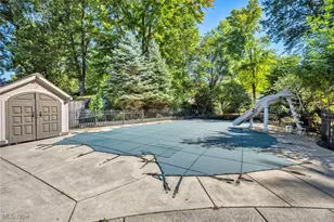 9220 Terrace Park Dr, Mentor, OH 44060 - Photo 38