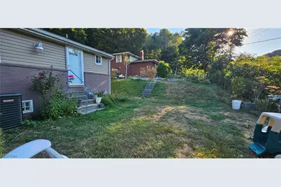 327 Fairview Road, Chester, WV 26034 - Photo 28