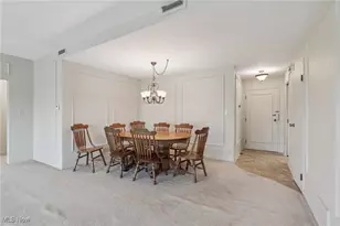 275 N Portage Path, Akron, OH 44303 - Photo 8