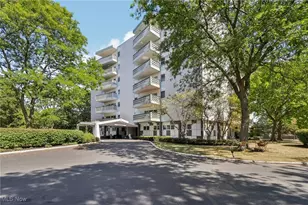 275 N Portage Path, Akron, OH 44303 - Photo 1