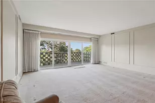 275 N Portage Path, Akron, OH 44303 - Photo 6