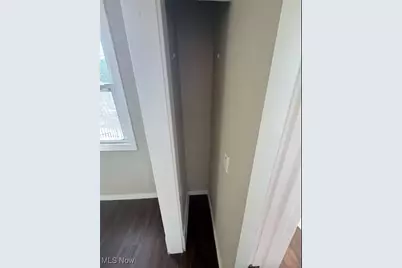 5924 Denison Avenue #Up, Loveland, OH 44102 - Photo 14