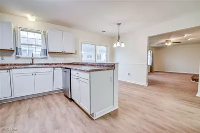 233 Gulls Cove, Painesville Twp, OH 44077 - Photo 8