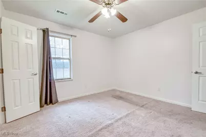 233 Gulls Cove, Painesville Twp, OH 44077 - Photo 34