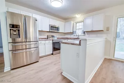 233 Gulls Cove, Painesville Twp, OH 44077 - Photo 10