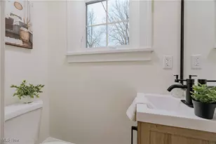 16005 Fernway Rd, Huber Heights, OH 44120 - Photo 14