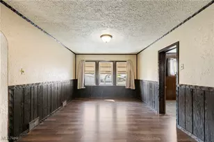 2526 17th St NE, Canton, OH 44705 - Photo 16