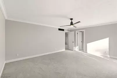 2097 Albertson, Cuyahoga Falls, OH 44223 - Photo 36