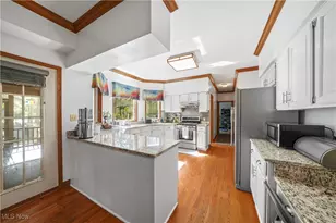 254 Bridgewater Cir, Hudson, OH 44236 - Photo 10