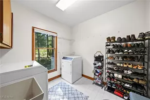 254 Bridgewater Cir, Hudson, OH 44236 - Photo 16