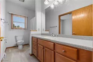 1315 Fieldcrest Dr, Wadsworth, OH 44281 - Photo 28