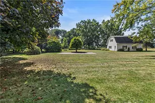 3158 Narrows Rd, Perry, OH 44081 - Photo 8