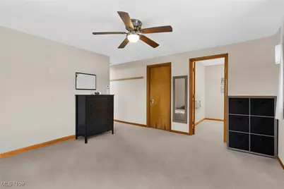193 Fairway Drive, Akron, OH 44333 - Photo 18
