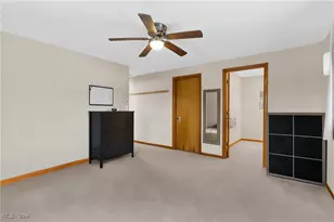 193 Fairway Dr, Akron, OH 44333 - Photo 18