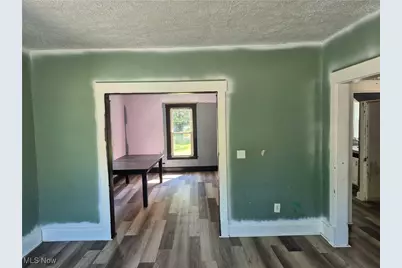 747 W River Road N, Elyria, OH 44035 - Photo 6