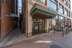 2077 E 4th St, Loveland, OH 44115 - Photo 2