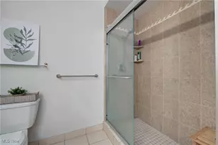2077 E 4th St, Loveland, OH 44115 - Photo 20