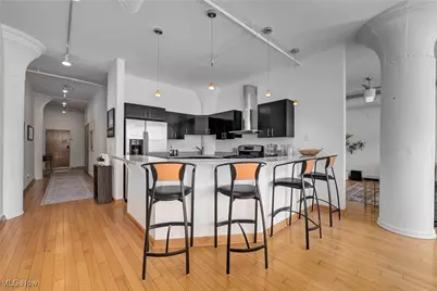 2077 E 4th Street #4E, Loveland, OH 44115 - Photo 8