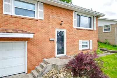 2920 Linda Way, Steubenville, OH 43952 - Photo 4