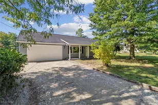 3930 Wood Rd, Madison, OH 44057 - Photo 2