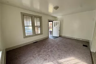 1611 Pennsylvania Ave, Steubenville, OH 43952 - Photo 6