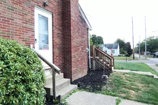 204 Lowell Ave, Youngstown, OH 44512 - Photo 6