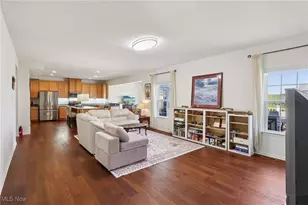 818 Hilliary Ln, Aurora, OH 44202 - Photo 14