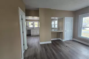 2294 E 100th St, Loveland, OH 44106 - Photo 10