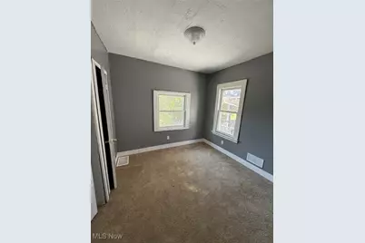 735 Parkwood Drive, Loveland, OH 44108 - Photo 8