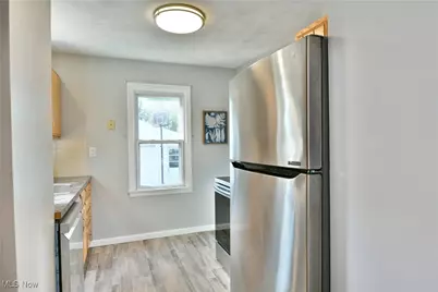 418 Hayes Avenue, Cuyahoga Falls, OH 44221 - Photo 12