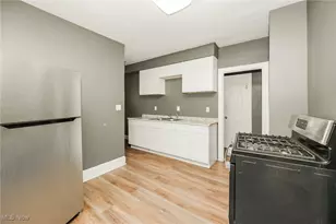 13409 Glendale Ave, Loveland, OH 44105 - Photo 6